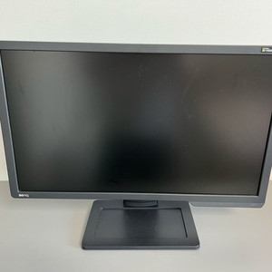 벤큐 XL2411 24인치 144hz 게이밍 모니터