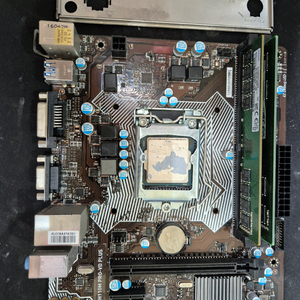 i5 6500+16G++H110 판매합니다
