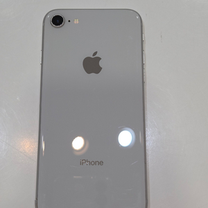 아이폰8 64기가 화이트 배터리100% 15522