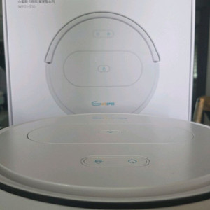 스위피 로봇청소기 WP01-S10입니다