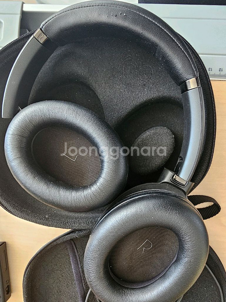 JBL Tour One m2--1