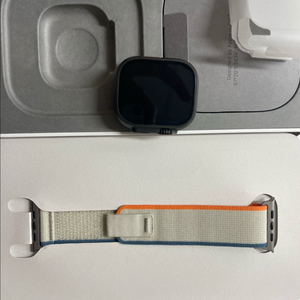 애플워치 울트라2 블랙티타늄 49mm 최상