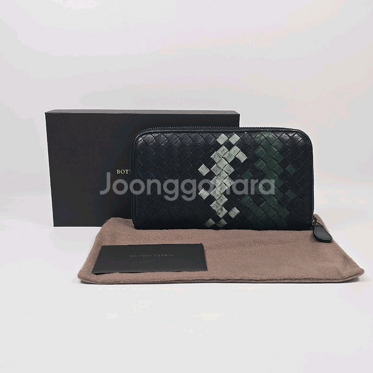 보테가 베네타 지퍼지갑--0