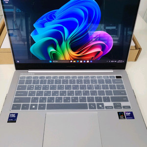 삼성 갤럭시북5 프로 울트라7 32GB SSD512