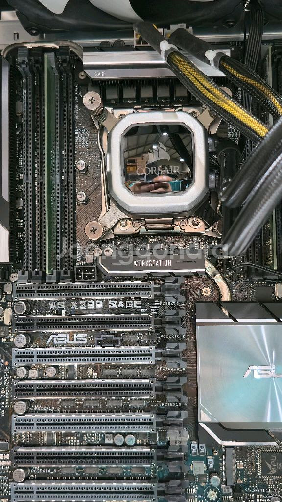 CPU 메인보드 수냉쿨러--0