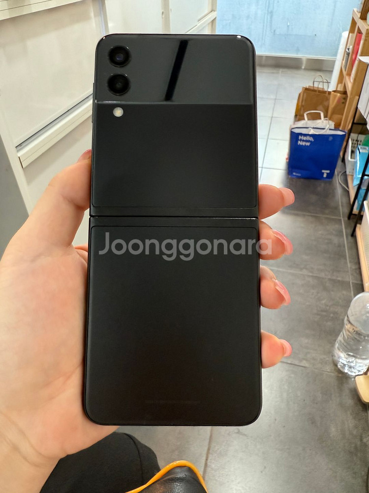 갤럭시Z플립3 256GB 블랙/ Y868--1
