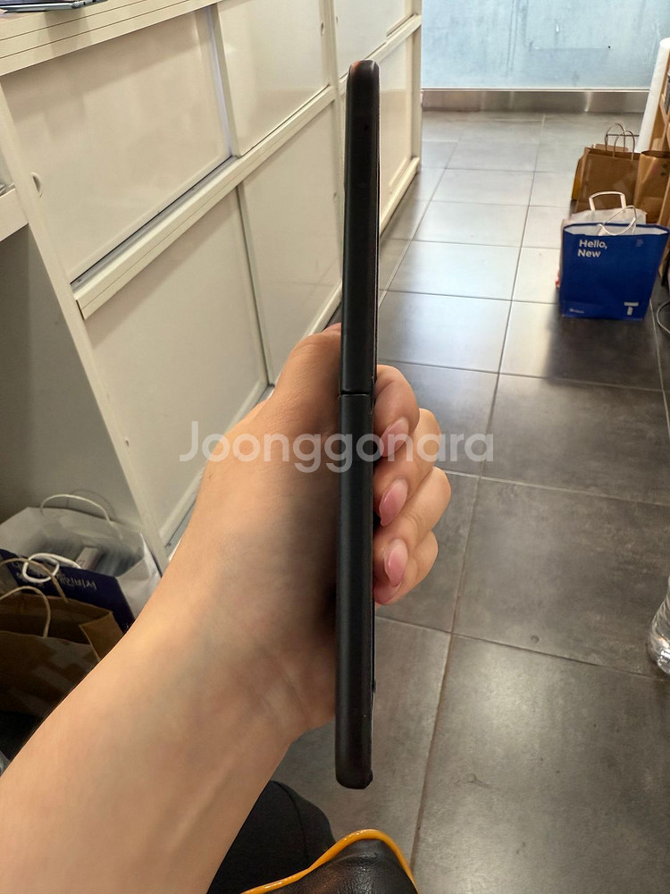 갤럭시Z플립3 256GB 블랙/ Y868--5