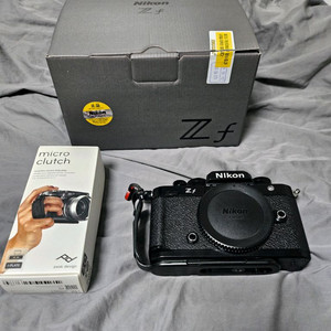 니콘 zf + 26mm f2.8 풀프레임