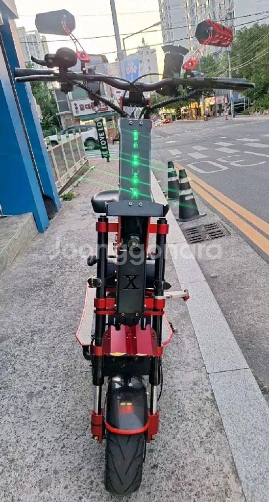 전동 타우러스X 거의 풀튜닝 보조 배터리 있음 급처 팜--1