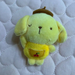 산리오 폼폼푸린 인형 뱃지