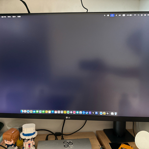 LG 32un880