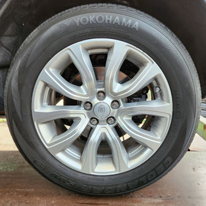 랜드로버 이보크 18인치휠 타이어