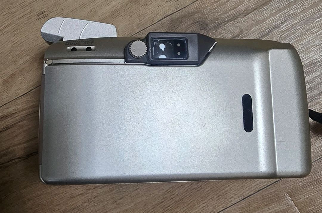 올림푸스 뮤2 줌 필름 카메라 이미지