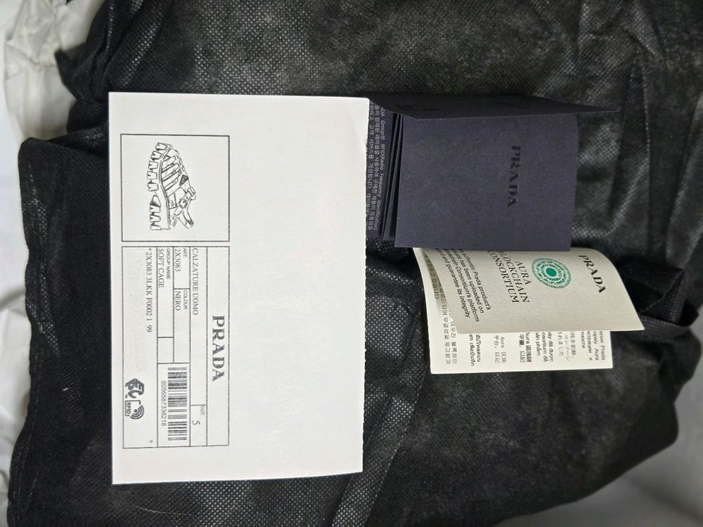 프라다 러버 샌들 블랙 5 사이즈새상품 이미지