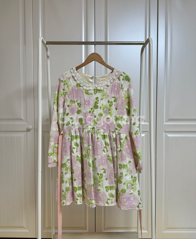 딸기쨈프로젝트 자체제작 플라워 레이스 리본 원피스--1