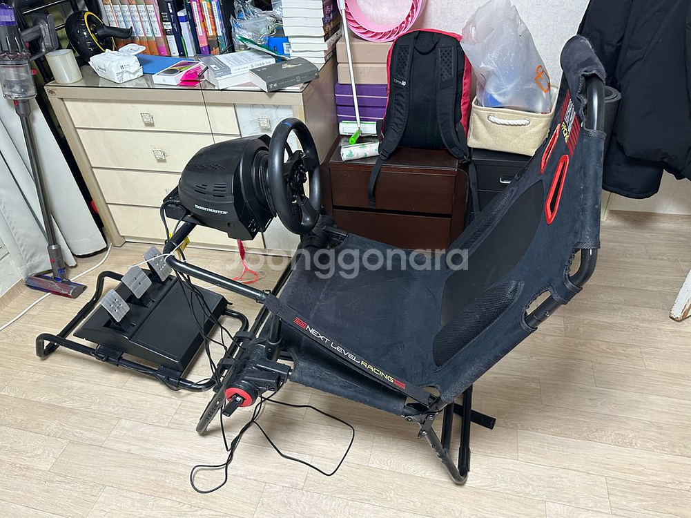 트러스트마스터 T300RS,Gt lite 의자 같이판매--1
