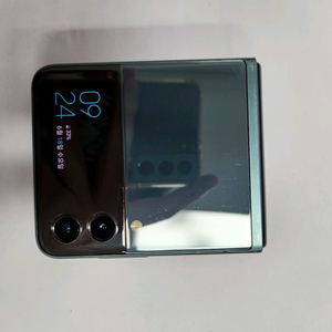 갤럭시z플립3 판매합니다.