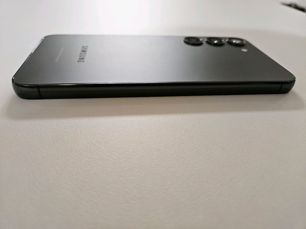 갤럭시S23 SS급 공기계 휴대폰 팔아요--2