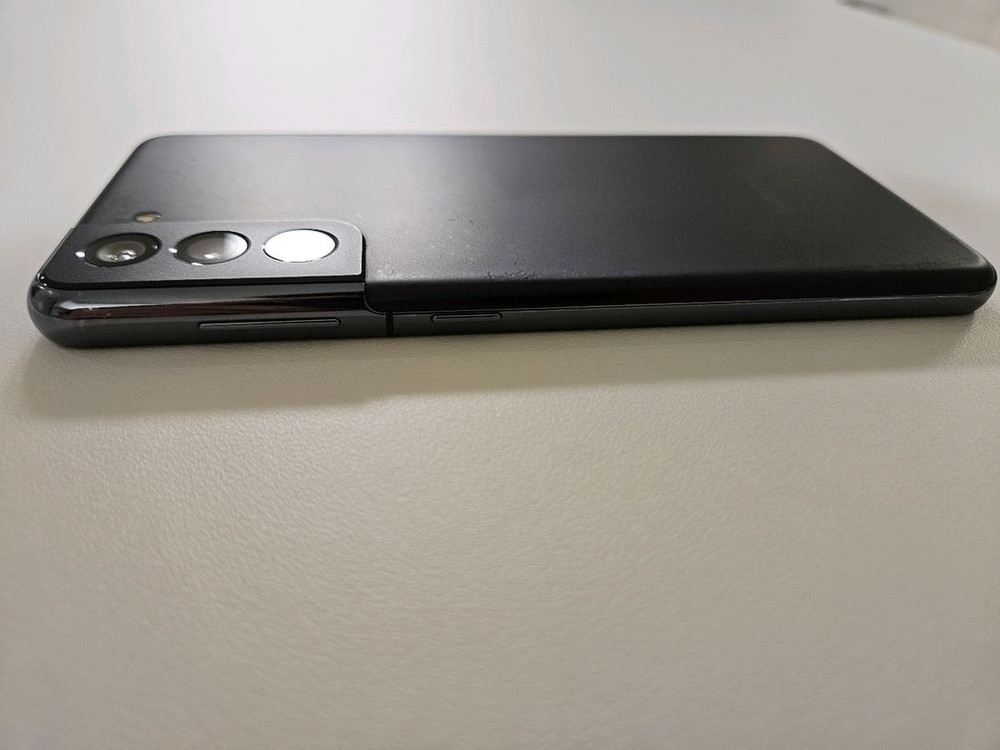 갤럭시S21 블랙 AA급 휴대폰 팔아요--4