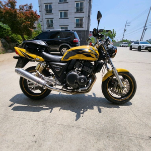 cb400four