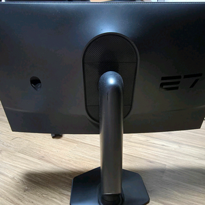 델 에일리언웨어 27인치 360hz 게이밍모니터 급처