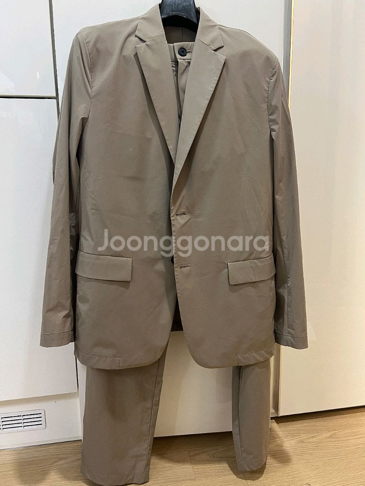 23ss 띠어리 베이지나일론 정장셋업 (새상품급)--0