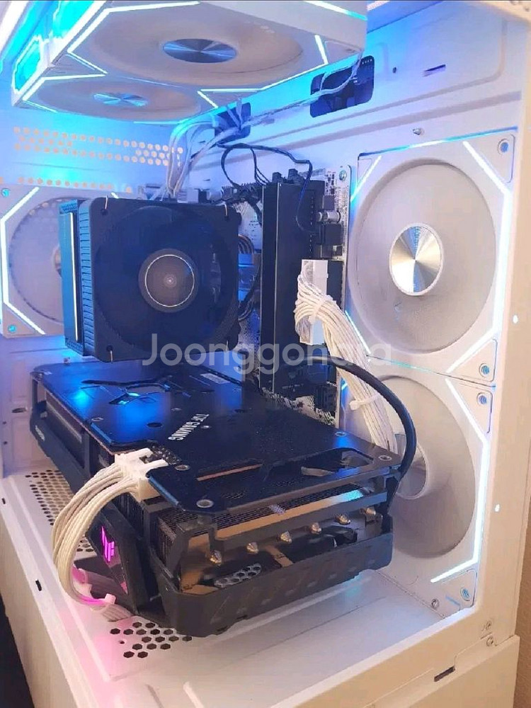 4070s급 초고사양pc본체 급하게 팔아요--3