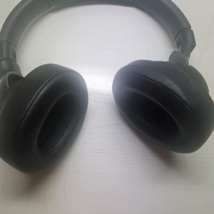 네고가능 JBL tune 710bt 노이즈켄슬링 헤드폰