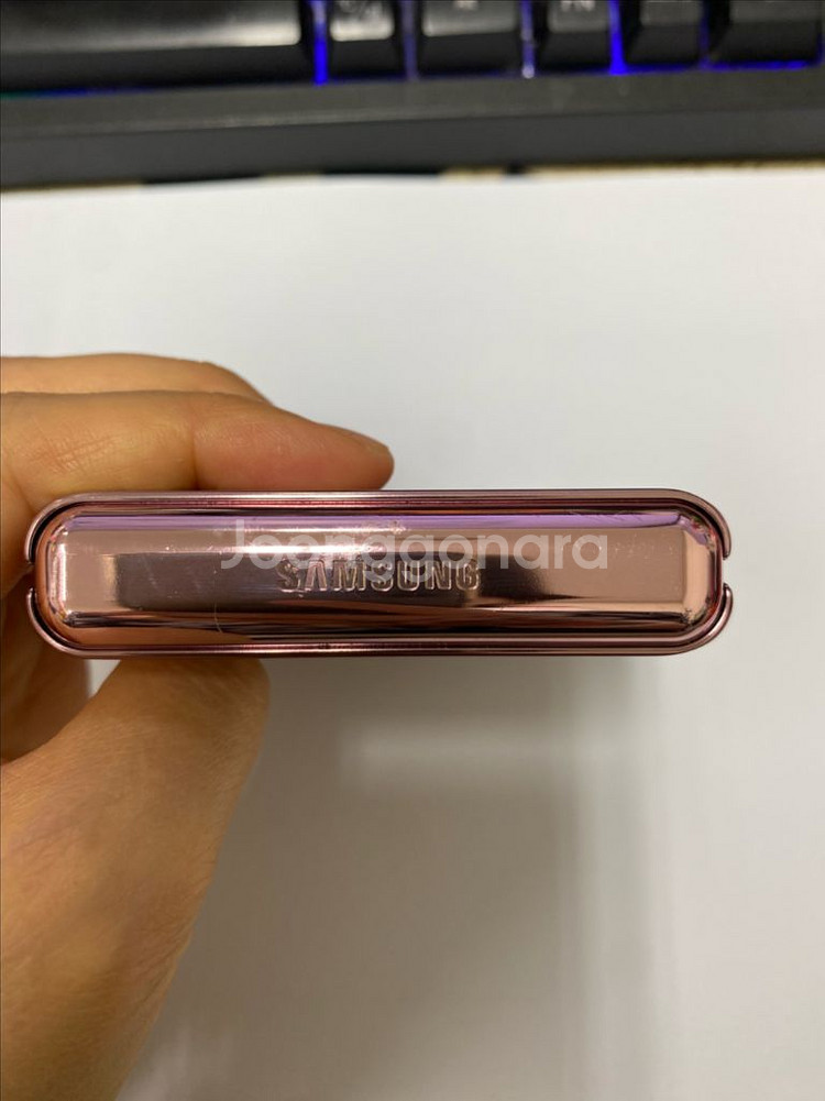 SK 갤럭시Z플립2 브라운 A급 256GB 무잔상--5