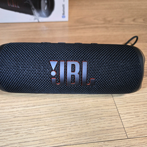 JBL FLIP6 블투스피커 팝니다