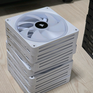 커세어 Link QX140 화이트 7장