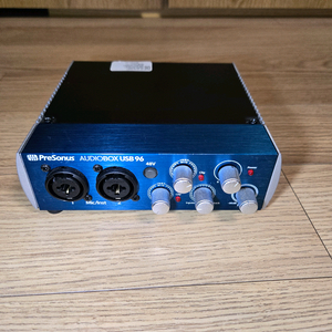 프리소너스 AUDIOBOX 96 오디오인터페이스팝니다