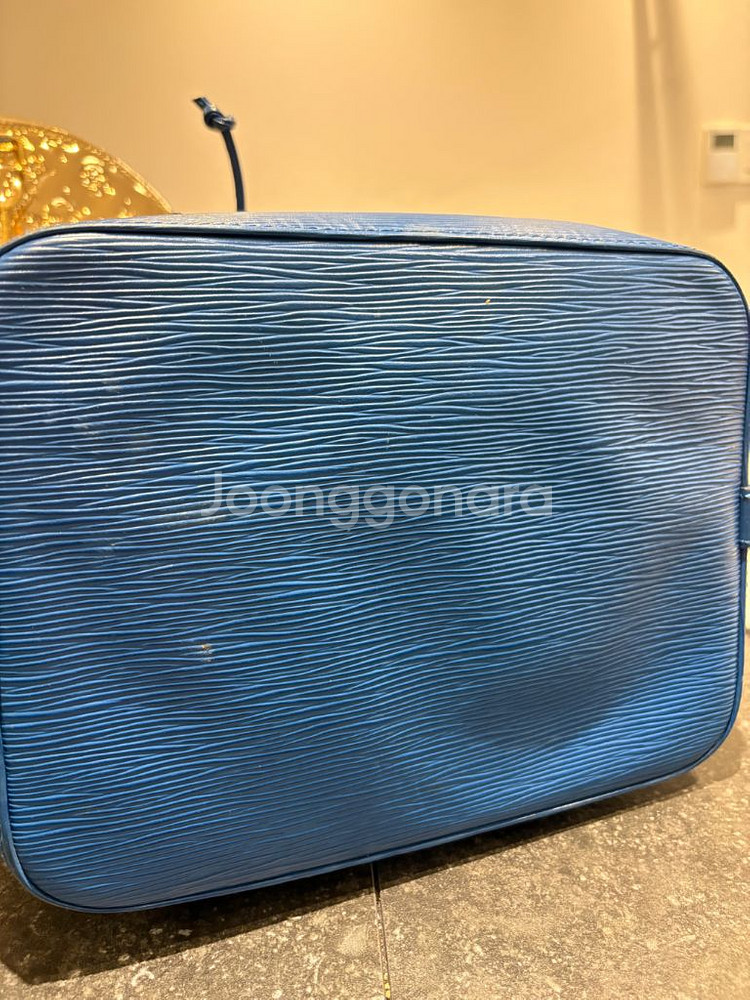 루이비통 쁘띠 에삐 노에 숄더백--2