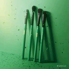 메이크업 브러쉬 4종 위키드x아모레 콜라보 (반값택배