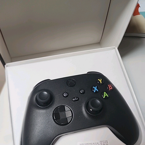 엑박 xbox 컨트롤러 싸게 팝니다 거의 새거