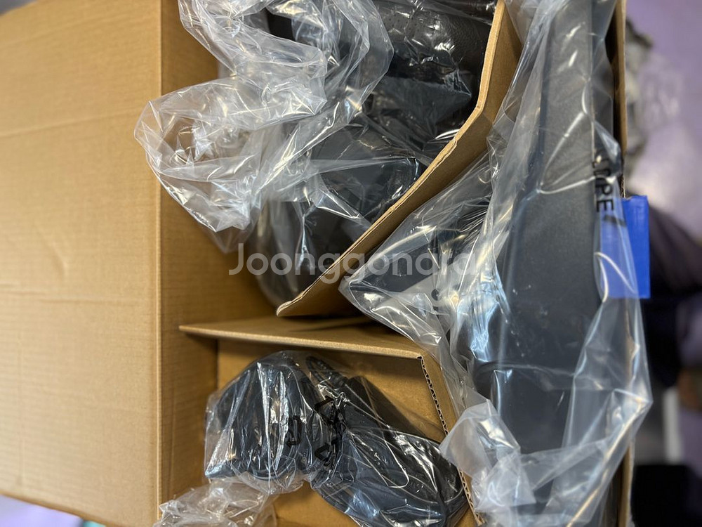로지텍 g29 드라이빙포스 레이싱휠 새상품--3