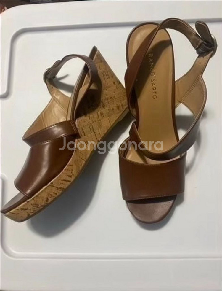 이탈리아 franco sarto 프랑코살토 웨지 샌들--2