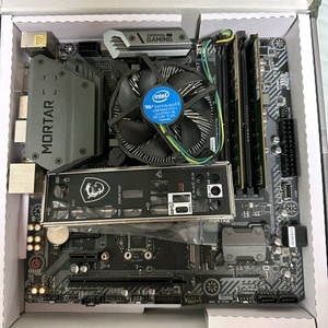 9400f b360m 삼성ddr4 8g2개 팝니다