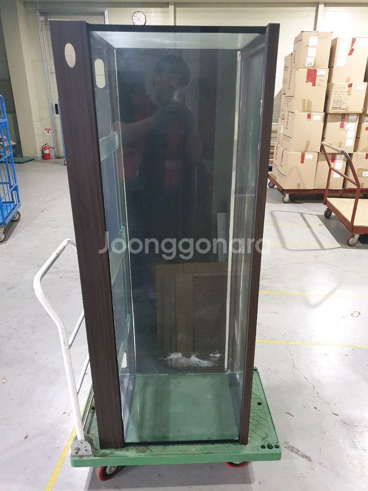 대형어항 및 어항 하부장 무료나눔합니다--0