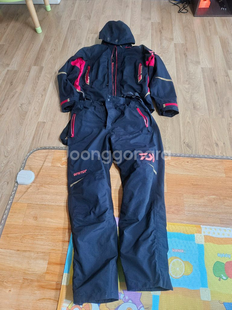 낚시복 판매합니다 다이와 DW-1006 XL 동계낚시복--0