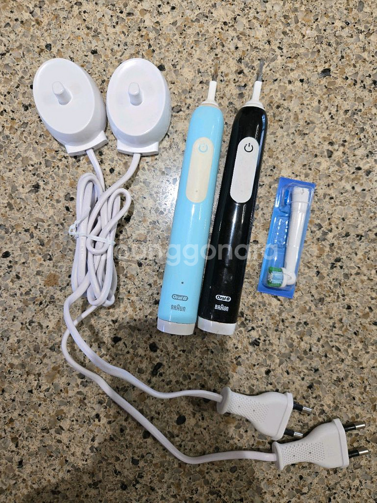 오랄비 전동칫솔--0