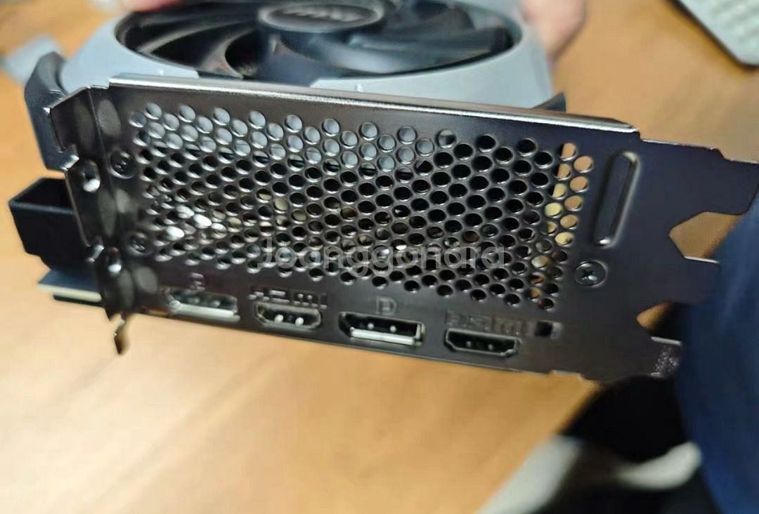 msi 4080super 팝니당(급처)--4