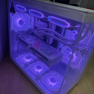 컬러풀RtX4060 3팬 화이트