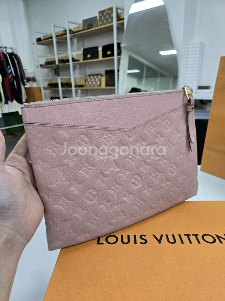 [A급컨디션] 루이비통 앙프렝뜨 데일리 클러치백--0