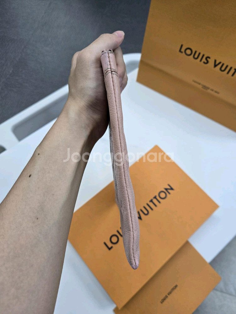 [A급컨디션] 루이비통 앙프렝뜨 데일리 클러치백--5