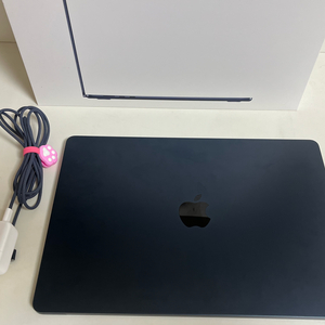 맥북 M3 15 16GB 512GB