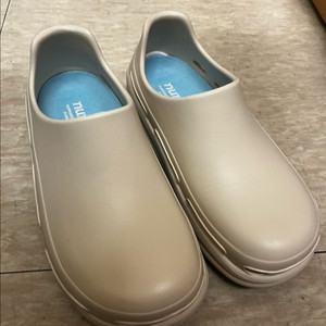널스텝 널스화 베이지 230
