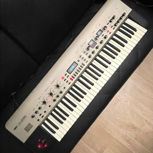 Korg KingKORG 아날로그 신디사이저