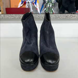 정품) 샤넬 스웨이드 부티힐 38