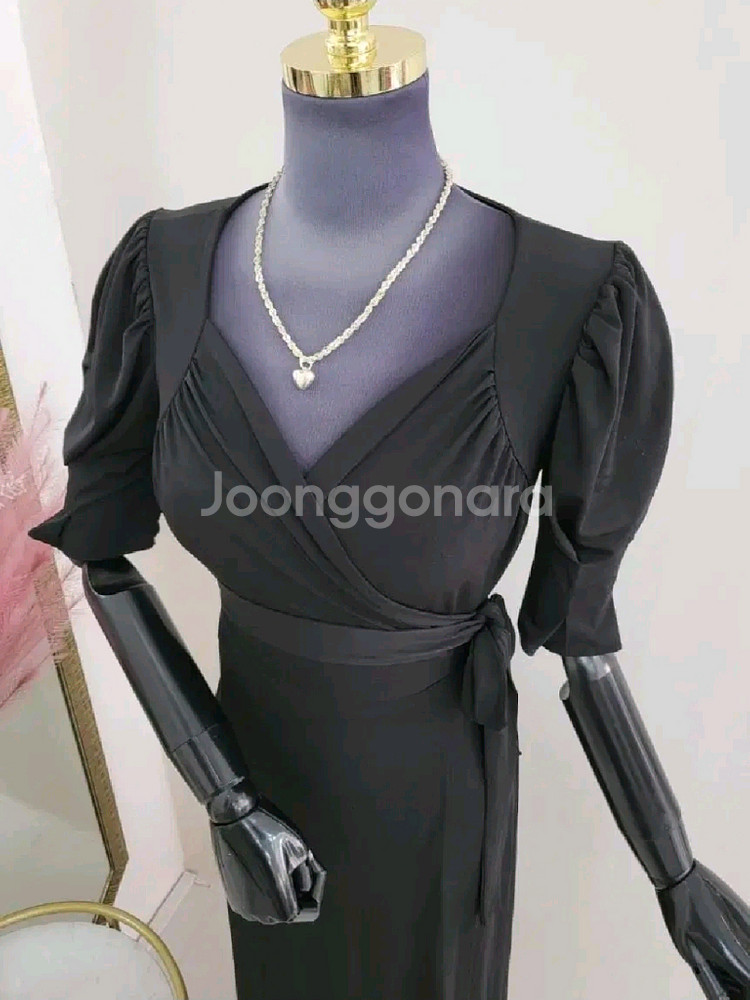 셔링 퍼프 롱 블랙 맥시 랩 원피스ㅡ무배--6
